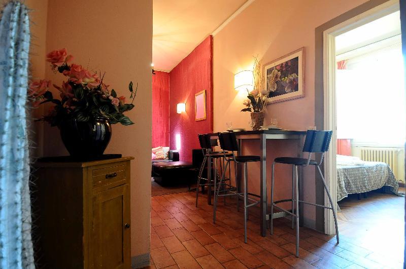 פירנצה Hemeras Boutique House - Lungarno Vespucci מראה חיצוני תמונה