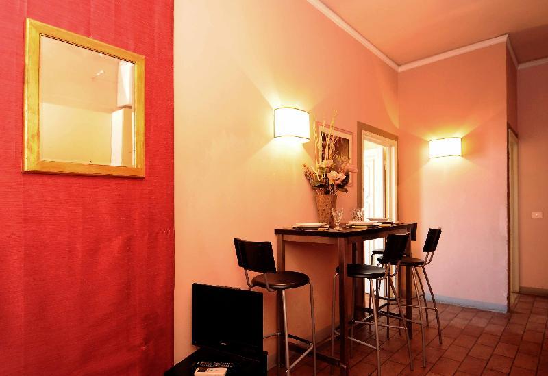 פירנצה Hemeras Boutique House - Lungarno Vespucci מראה חיצוני תמונה